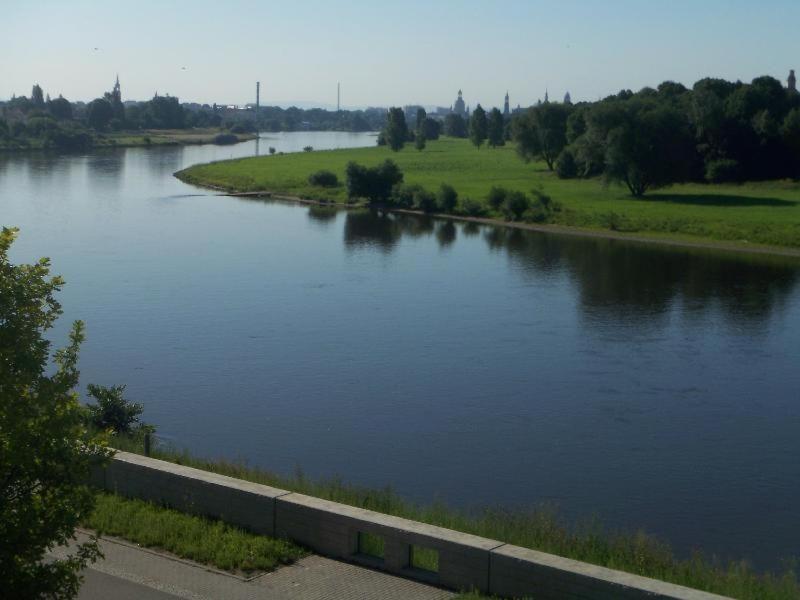 Ambiente-An-Der-Elbe-Wohnung-Og Дрезден Екстер'єр фото
